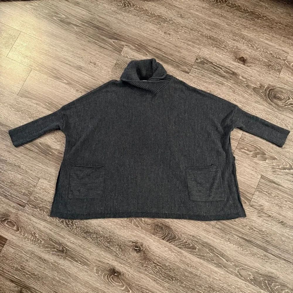 Mersea Newport Traveler Sweater